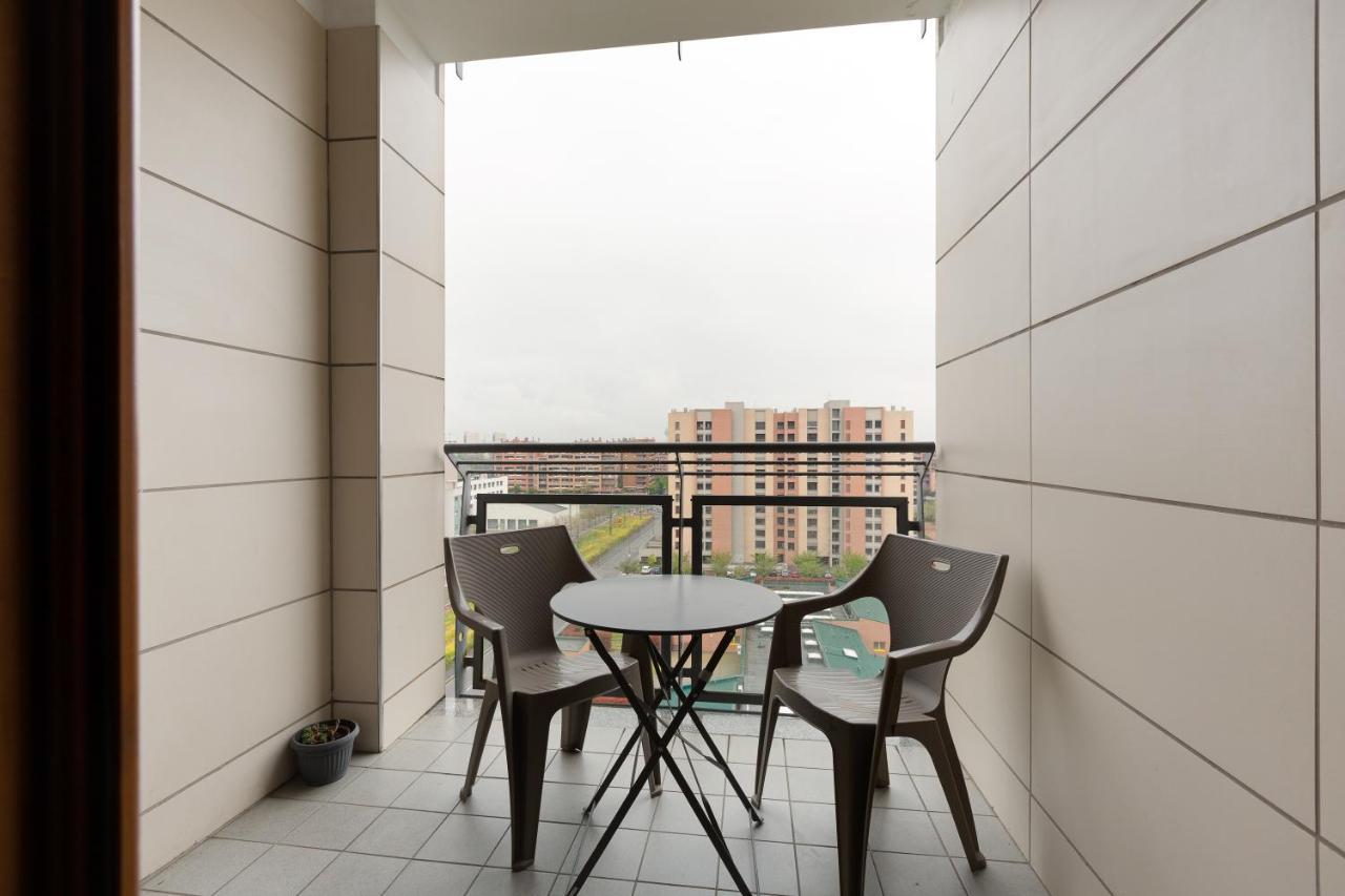 Milan Comfy Apartment X3 - With Balcony Exteriör bild