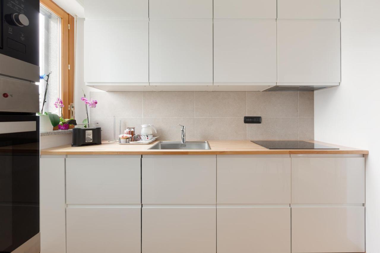 Milan Comfy Apartment X3 - With Balcony Exteriör bild