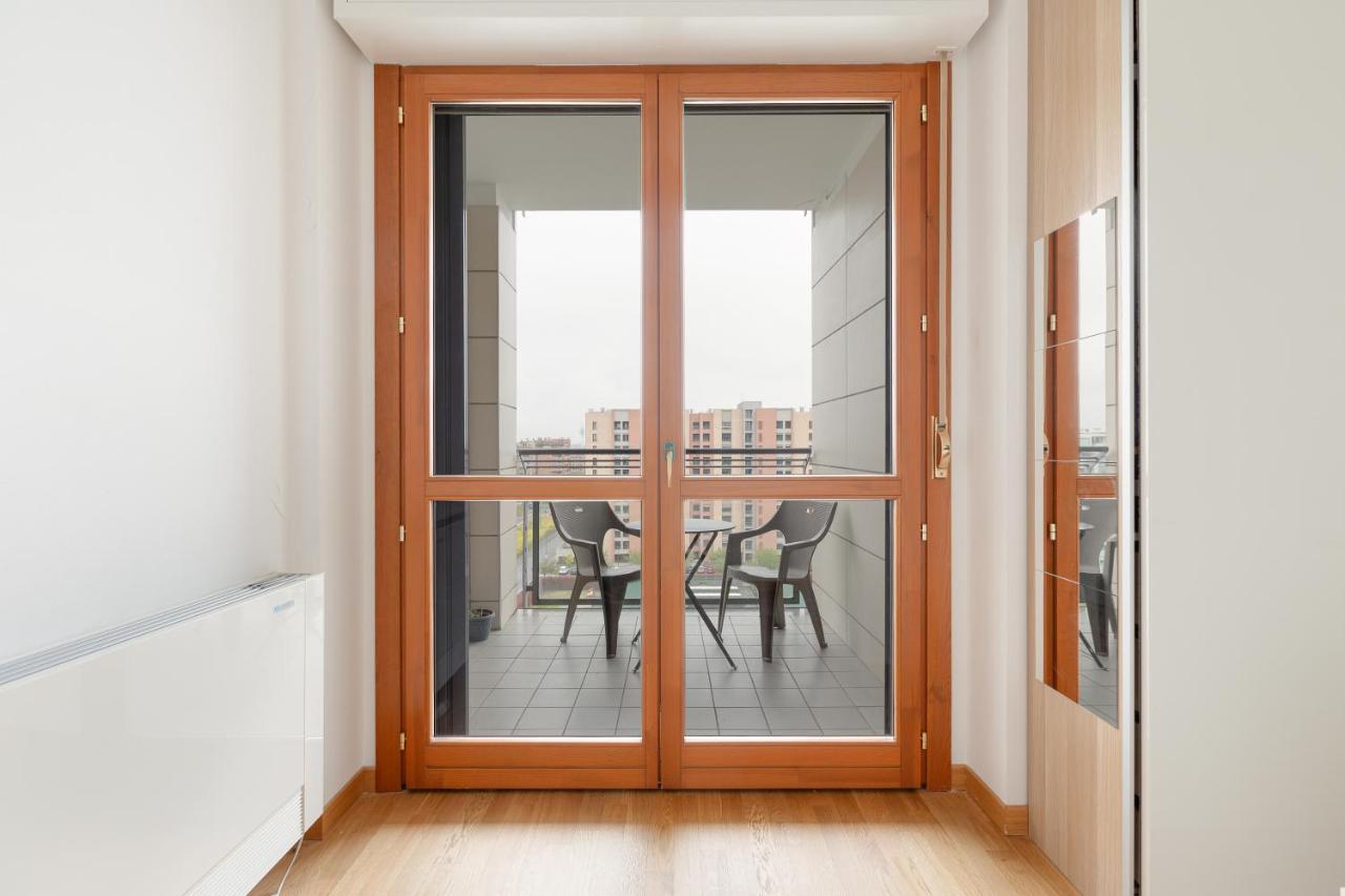 Milan Comfy Apartment X3 - With Balcony Exteriör bild