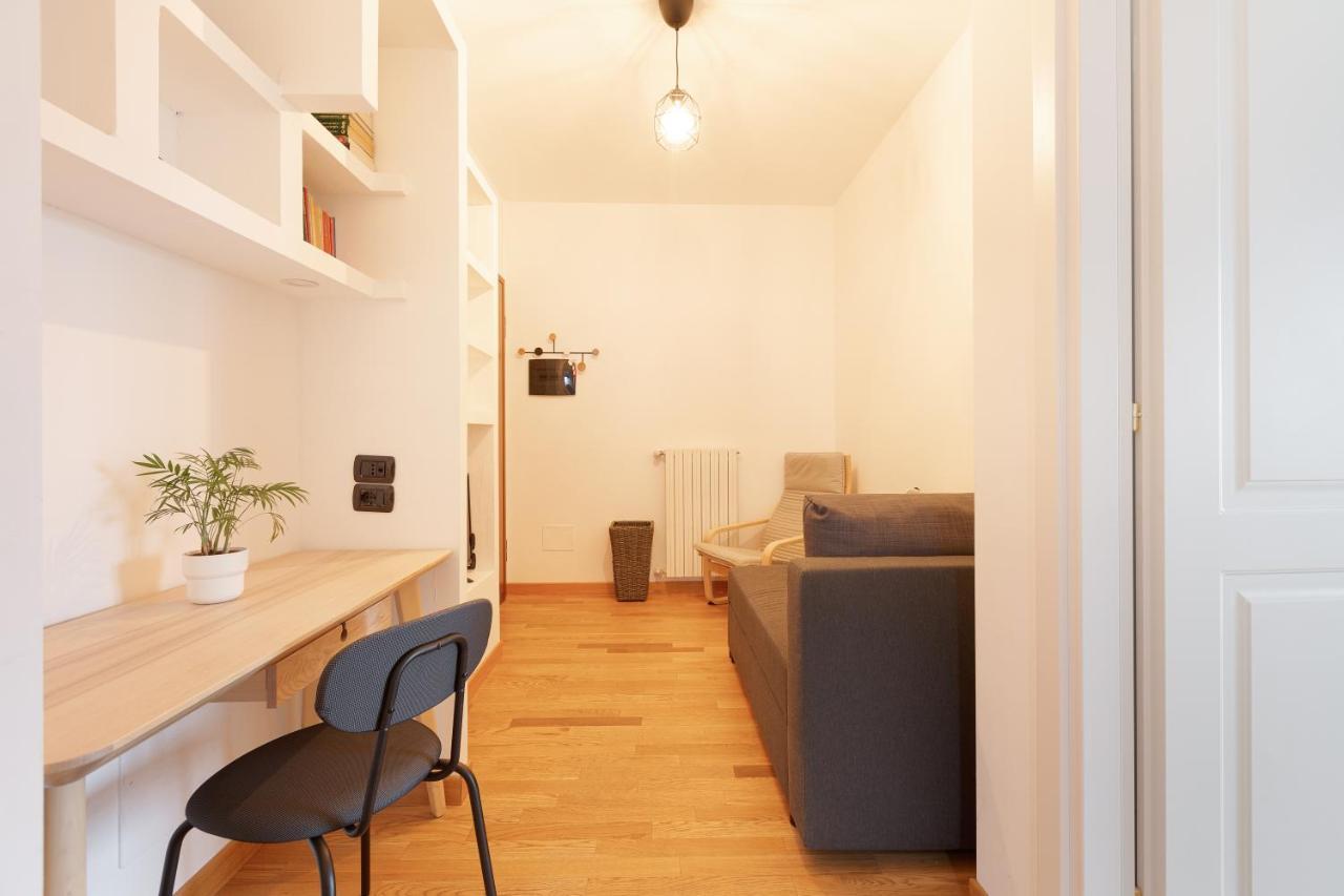 Milan Comfy Apartment X3 - With Balcony Exteriör bild