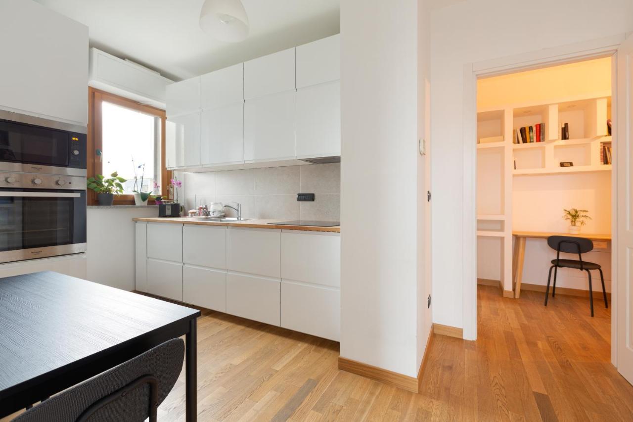 Milan Comfy Apartment X3 - With Balcony Exteriör bild